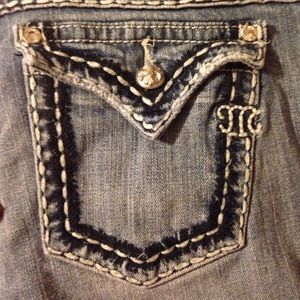 Miss Me Jeans - Light Wash