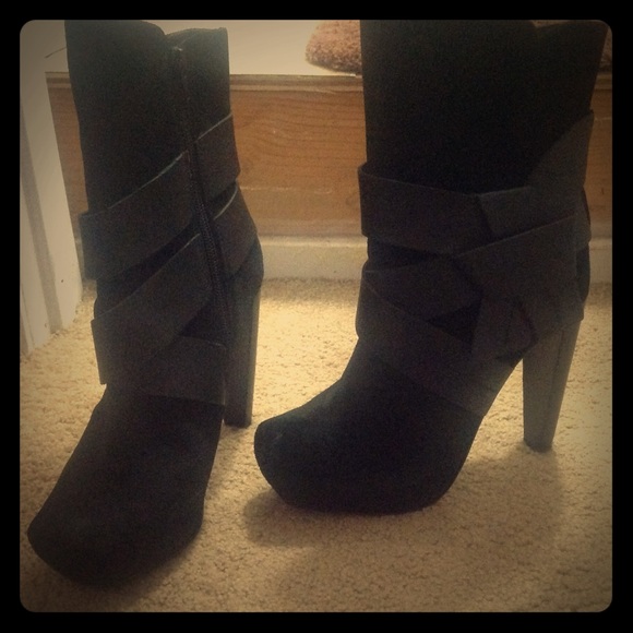 4 Hour SALE 25% OFF!!!!! JESSICA SIMPSON