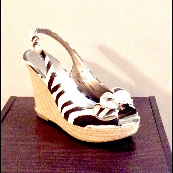 Peep-toe Wedges - Picture 1 of 1