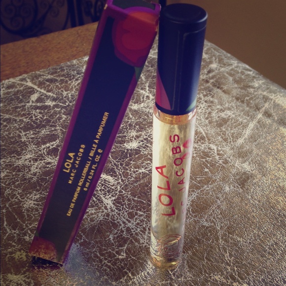 Marc Jacobs Lola Rollarball