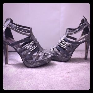 Sexy chain pumps for sale