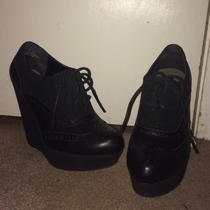 Black wedges suede and leather