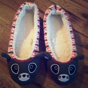 Adorable Mouse Slippers 🐭