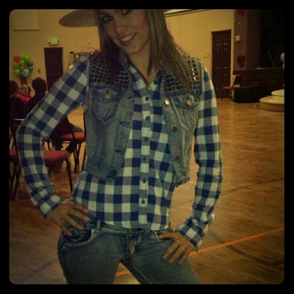 HOLLISTER Top