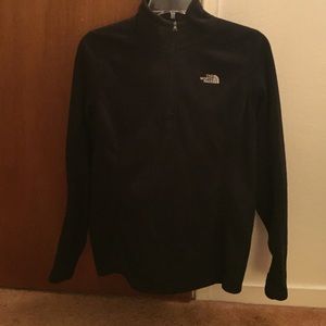 Medium sized north face fleece