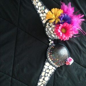 34b rave bra/consume bra