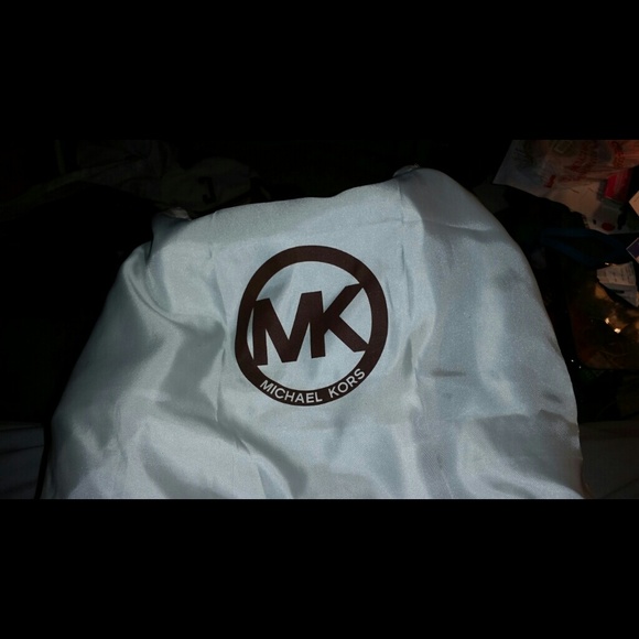 Michael Kors Snake skin purse - Picture 2 of 4