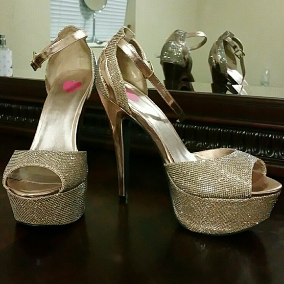 2b bebe shoes
