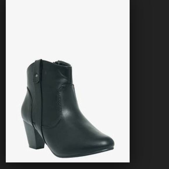 Torrid booties size 10 wide