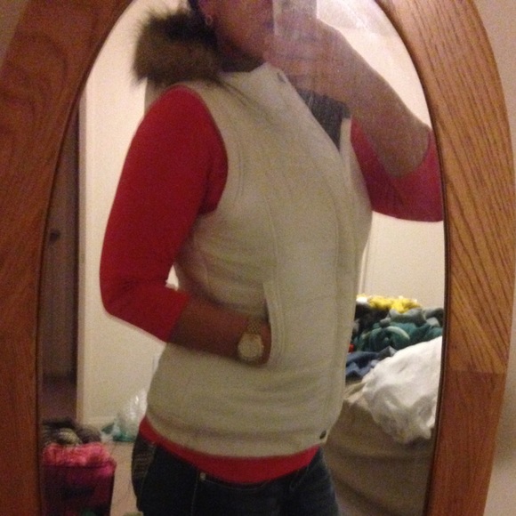 Burton Vest - White Puffer Fur-lined