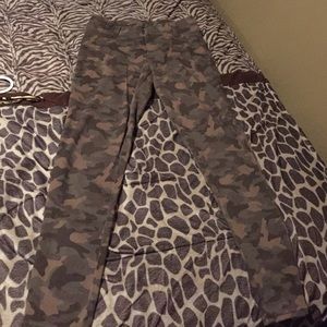 Camo jeggings