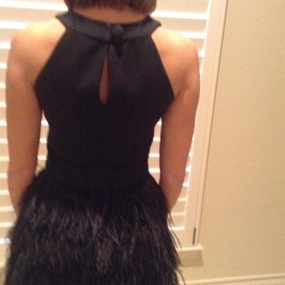 BLACK EVENING DRESS. HOST PICK x 4!🎶🎶💛💛💙💙 - Picture 4 of 4