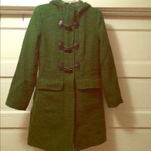 Green pea coat