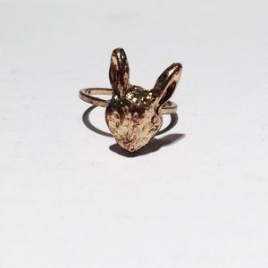 Rabbit head mid ring