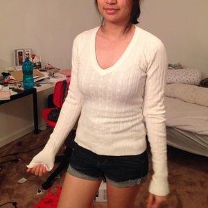 White cable net sweater