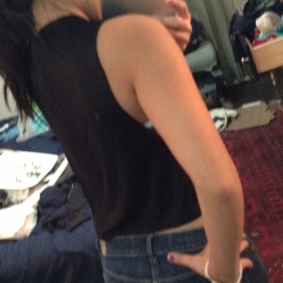 LIVE BY THE SUN! Cute top new with tags! - Picture 2 of 3