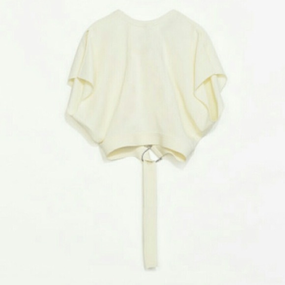 NWT ZARA yellow cropped top