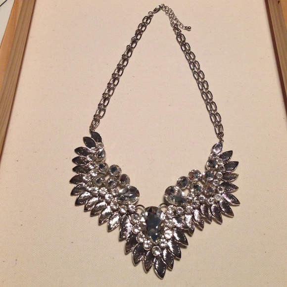 Rhinestone feathered statement necklace