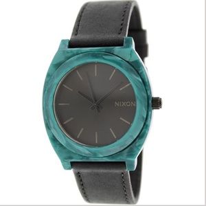 Nixon watch