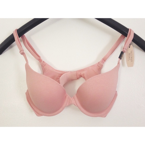 Victoria's Secret Tops - VS BRAS 32B NWT💕