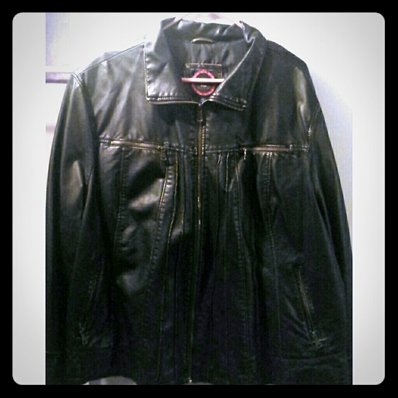 ⭕RESERVED⭕Black leather jacket