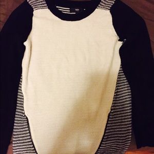 Black and white sweater.
