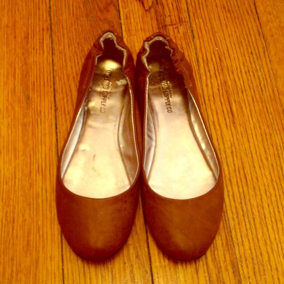 Brown flats
