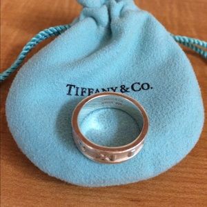 Authentic Tiffany & Co Atlas Ring