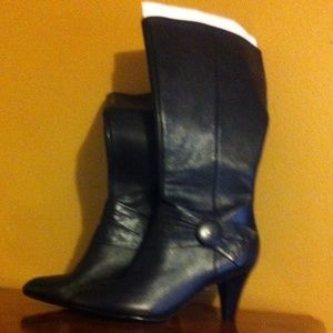 NWOT- Black Leather Boots