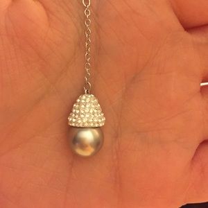 Swarovski crystal grey pearl piano necklace