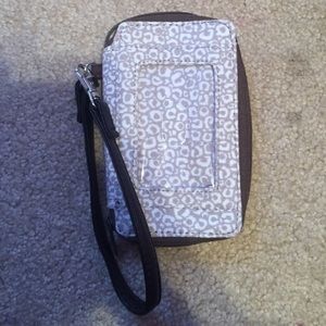 Thirty-one Wristlet.