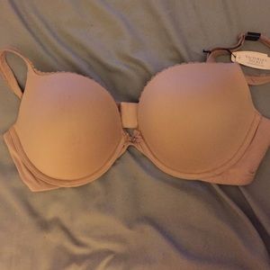 Victoria's Secret padded beige push-up bra