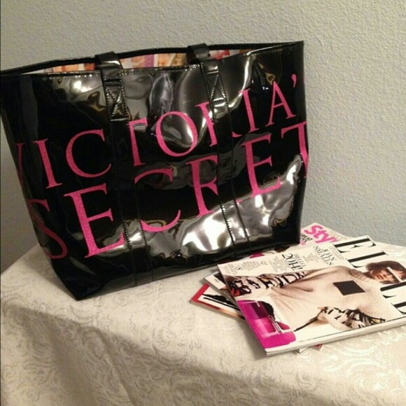 Victoria's Secret Handbags - Victoria's Secret Limited Edition Tote! Gigantic!