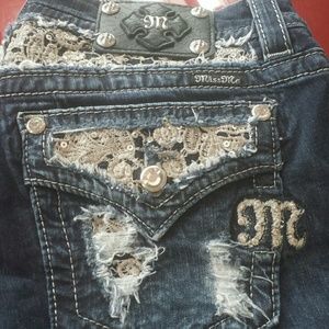 Miss Me 31 embellished stretch capris