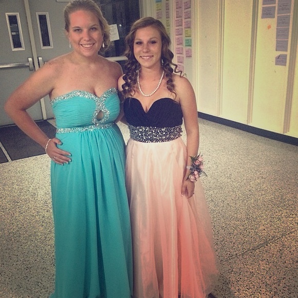 Pink chiffon Prom dress - Picture 1 of 3