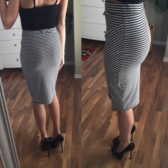 SOLD Black and White Striped Pencil Skirt - Picture 3 of 4