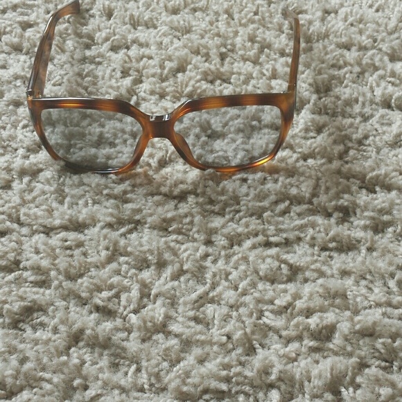 Brown Gucci Sunglasses