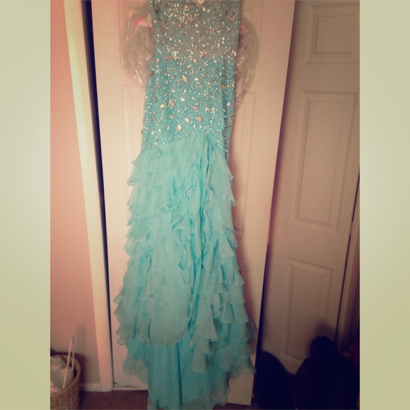Prom dress