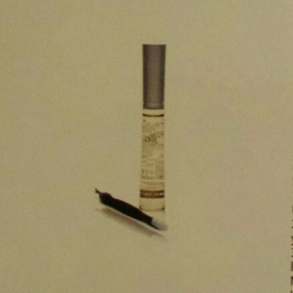 Dead Sea Cosmetics Nail Treatment Kit - Picture 4 of 4