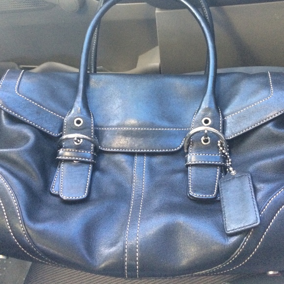 Coach - Picture 1 of 3