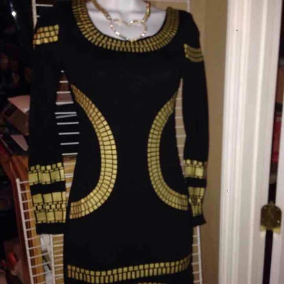 Black instock - Picture 2 of 3