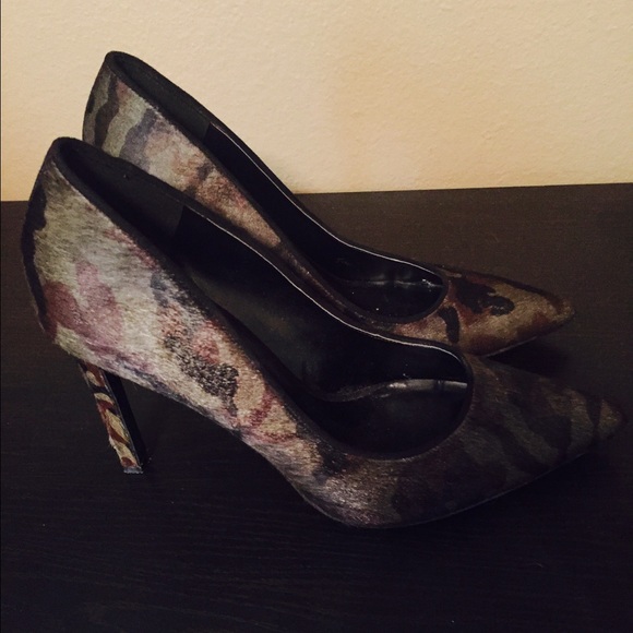 New nine west shoes size 9 1/2 used once