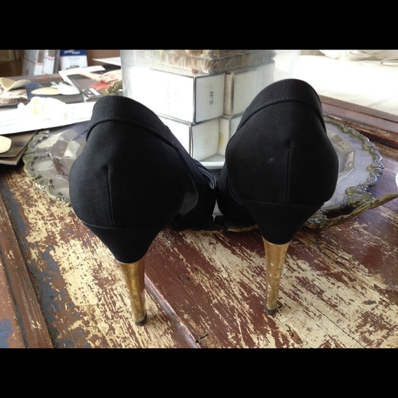 CHANEL black CC pumps - Picture 4 of 4