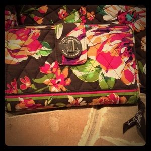 Vera Bradley turn lock wallet