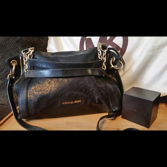 *****SOLD. ****Micheal kors