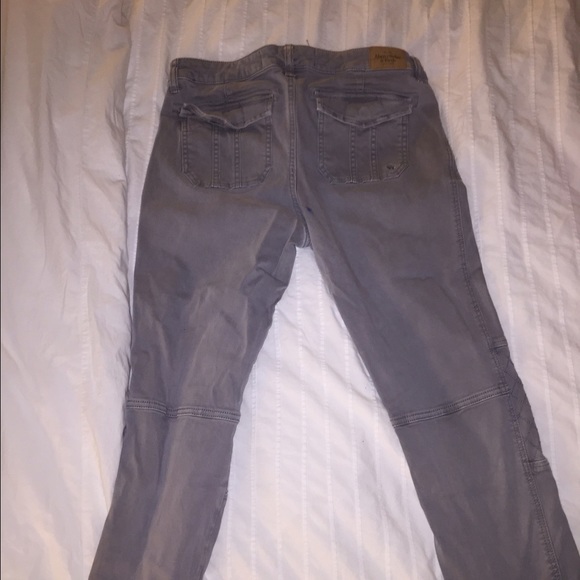 Jeans - Picture 1 of 3