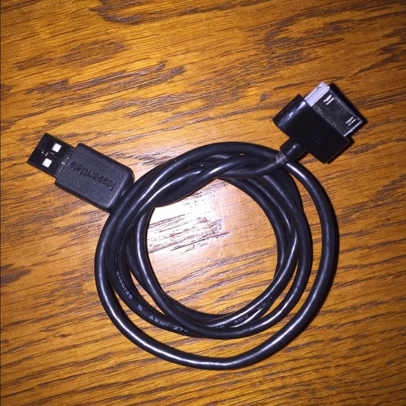 Black iPhone 4/4s charger