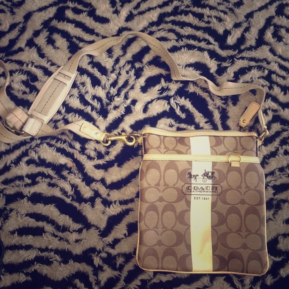 🔴SOLD Authentic Coach Purse