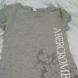 Abercrombie tee