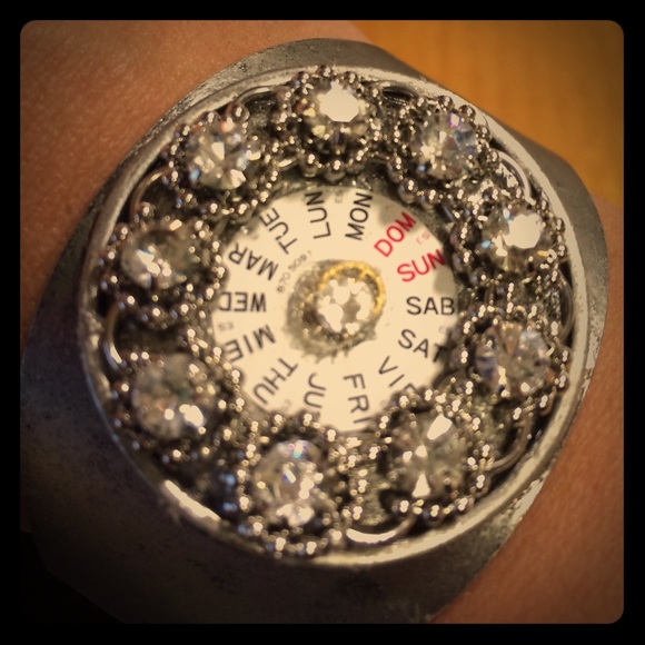 Watch dial bracelet
